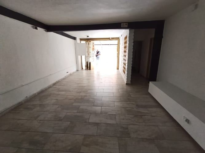 Local en arriendo en Laureles, Medellín, 156 m² · foto 4 de 20