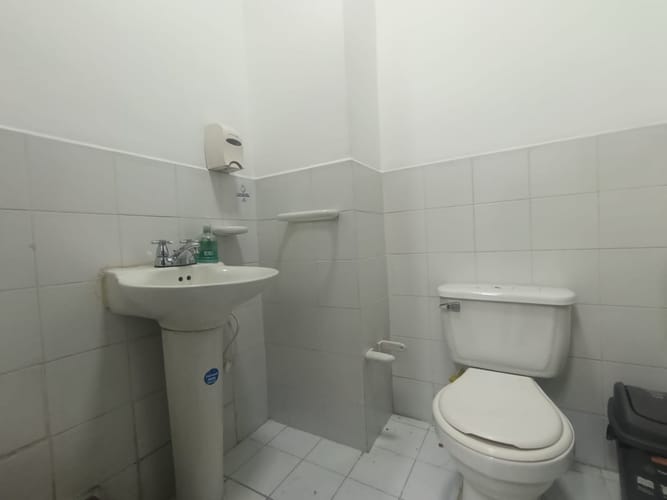 Local en arriendo en Caribe, Medellín, 73 m² · foto 10 de 12