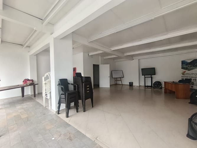 Local en arriendo en Caribe, Medellín, 73 m² · foto 11 de 12