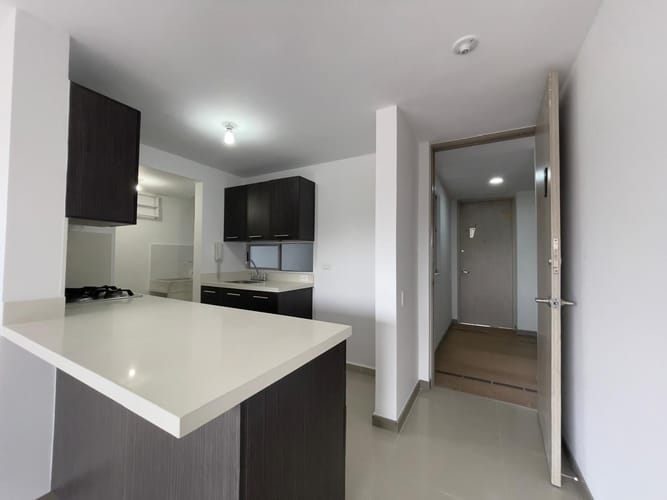 Apartamento de 3 alcobas en venta en Ub Dulazar, La Estrella, 76 m² · foto 7 de 17