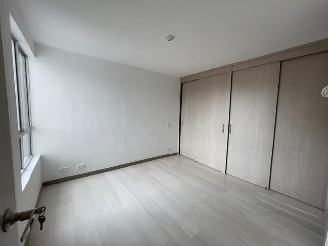 Apartamento de 3 alcobas en venta en Ub Dulazar, La Estrella, 76 m² · foto 11 de 17