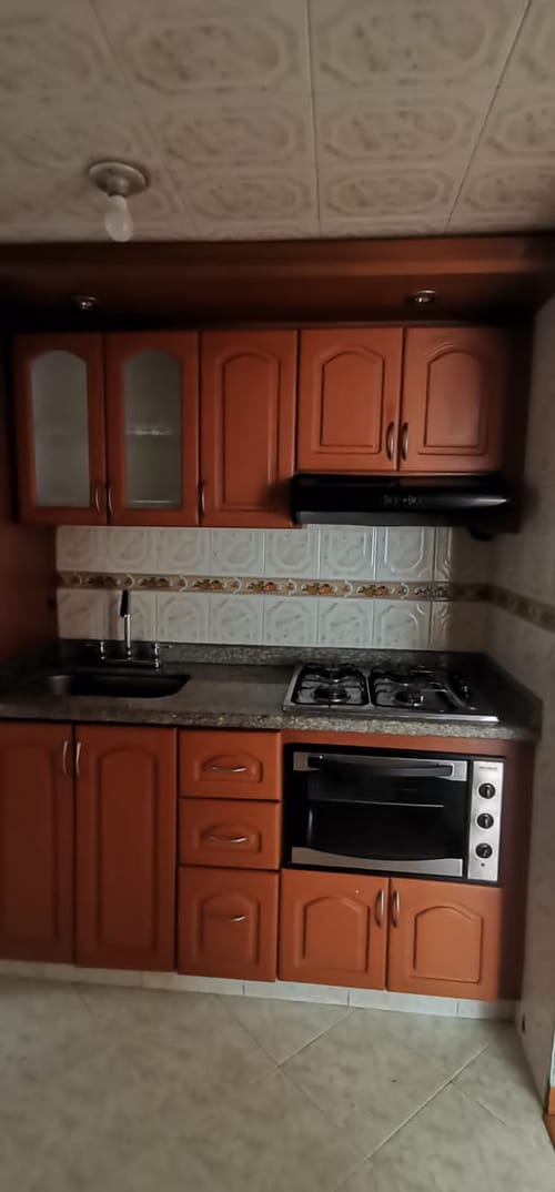 Apartamento de 3 alcobas en arriendo en Engativá, Bogotá, 60 m² · foto 4 de 8