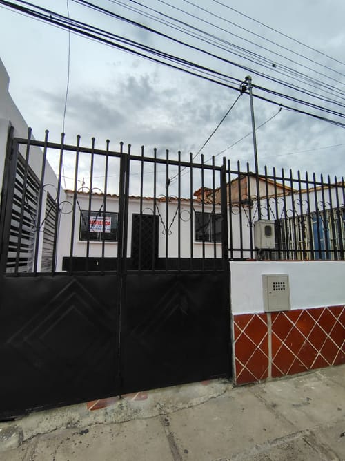 Casa de 3 alcobas en arriendo en Patios Centro, Los Patios, 58 m² · foto 2 de 14