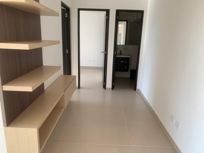 Apartamento de 2 alcobas en venta en Cañaveral, Floridablanca, 61 m² · foto 5 de 17