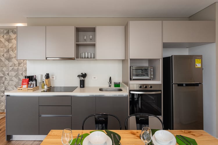 Apartamento de 2 alcobas en arriendo en Chicó Navarra, Bogotá, 80 m² · foto 2 de 20
