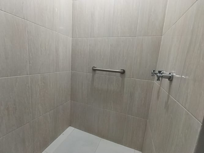 Local en arriendo en Laureles, Medellín, 18 m² · foto 9 de 20
