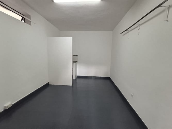 Local en arriendo en Laureles, Medellín, 18 m² · foto 14 de 20