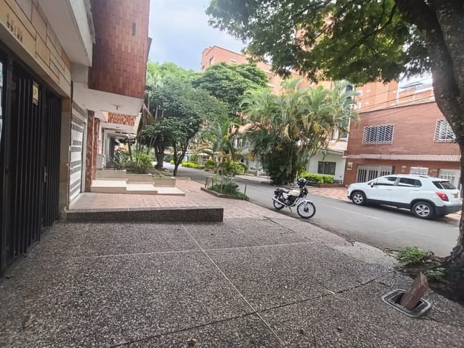 Local en arriendo en Laureles, Medellín, 18 m² · foto 16 de 20