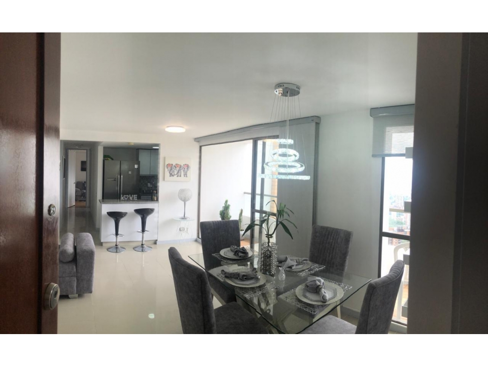 Apartamento en Venta en Alto de las Flores, Envigado