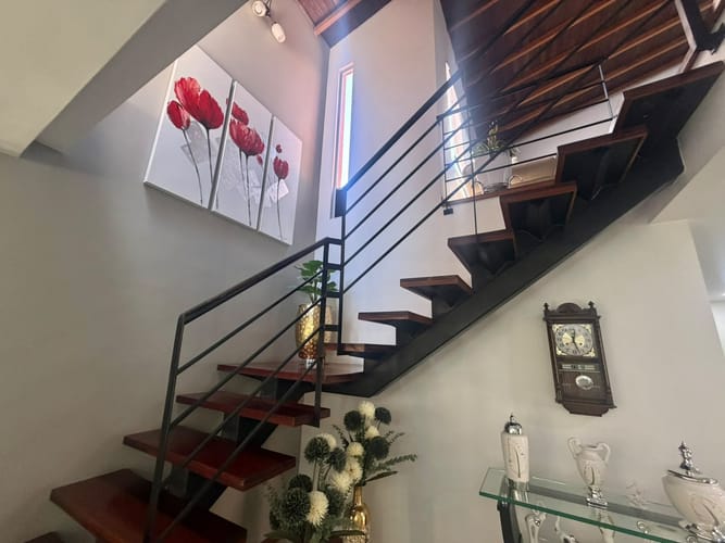 Casa de 3 alcobas en venta en El Poblado, Envigado, 237 m² · foto 16 de 19