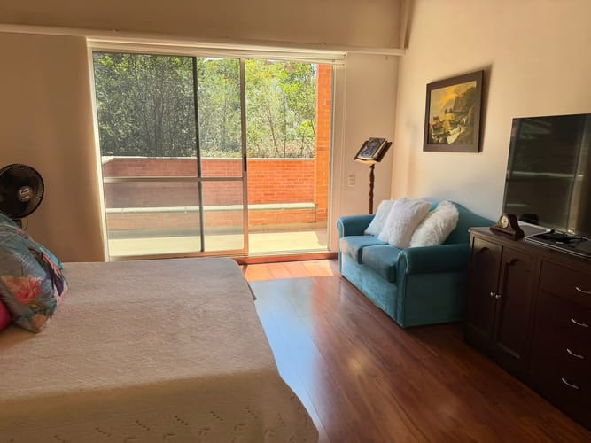 Casa de 3 alcobas en venta en El Poblado, Envigado, 237 m² · foto 11 de 19
