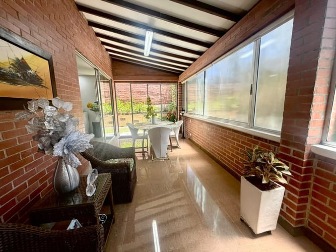 Casa de 3 alcobas en venta en El Poblado, Envigado, 237 m² · foto 6 de 19