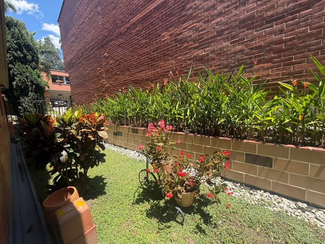 Casa de 3 alcobas en venta en El Poblado, Envigado, 237 m² · foto 7 de 19