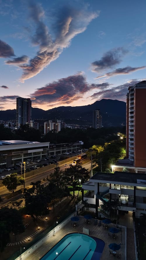 Apartamento de 3 alcobas en venta en Conjunto Residencial Mediterrane Royal, Floridablanca, 100 m² · foto 5 de 12