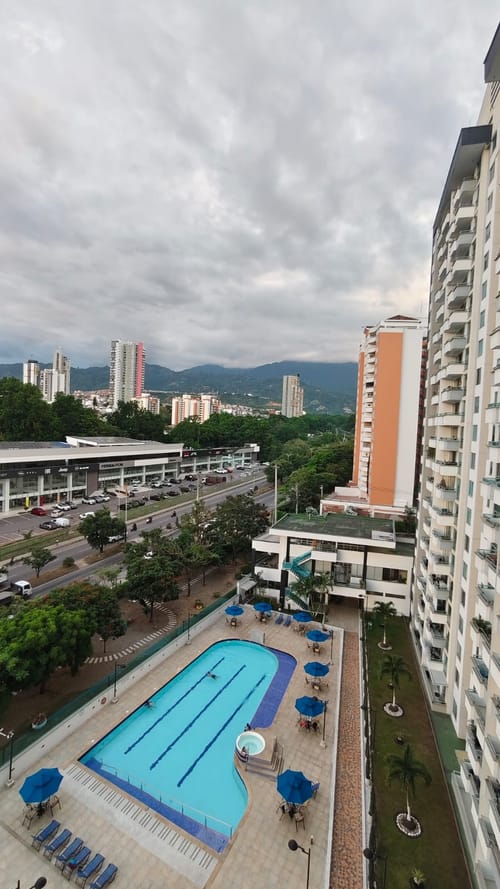 Apartamento de 3 alcobas en venta en Conjunto Residencial Mediterrane Royal, Floridablanca, 100 m² · foto 6 de 12