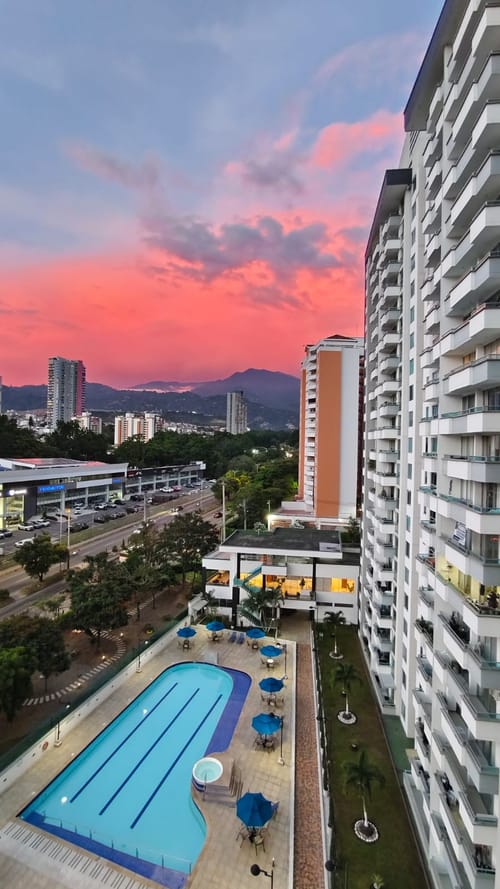 Apartamento de 3 alcobas en venta en Conjunto Residencial Mediterrane Royal, Floridablanca, 100 m² · foto 7 de 12