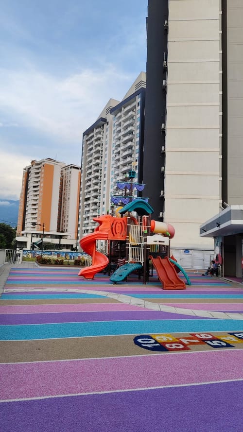 Apartamento de 3 alcobas en venta en Conjunto Residencial Mediterrane Royal, Floridablanca, 100 m² · foto 8 de 12