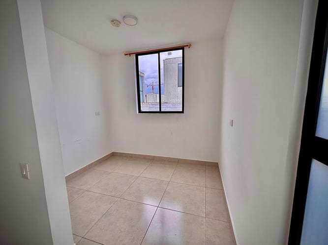 Casa de 3 alcobas en venta en Hacienda Santa Cruz, Ibagué, 183 m² · foto 9 de 18