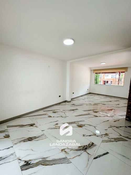 Casa de 5 alcobas en venta en Lagos Del Cacique, Bucaramanga, 339 m² · foto 7 de 24