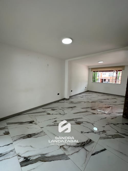 Casa de 5 alcobas en venta en Lagos Del Cacique, Bucaramanga, 339 m² · foto 15 de 24