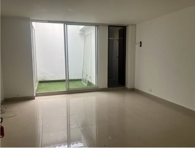 Casa de 6 alcobas en venta en Quintas De Don Simon, Cali, 285 m² · foto 11 de 24