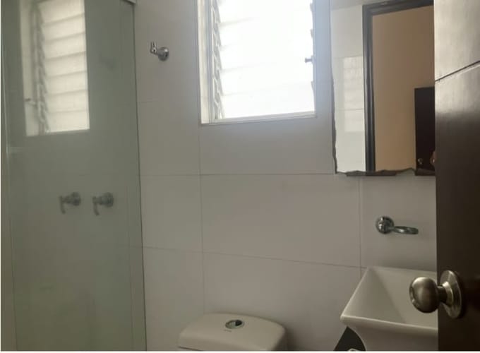 Casa de 6 alcobas en venta en Quintas De Don Simon, Cali, 285 m² · foto 14 de 24