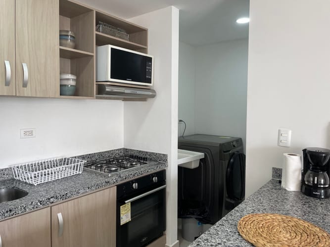 Apartamento de 3 alcobas en venta en Daniel Lemaitre, Cartagena, 75 m² · foto 5 de 17