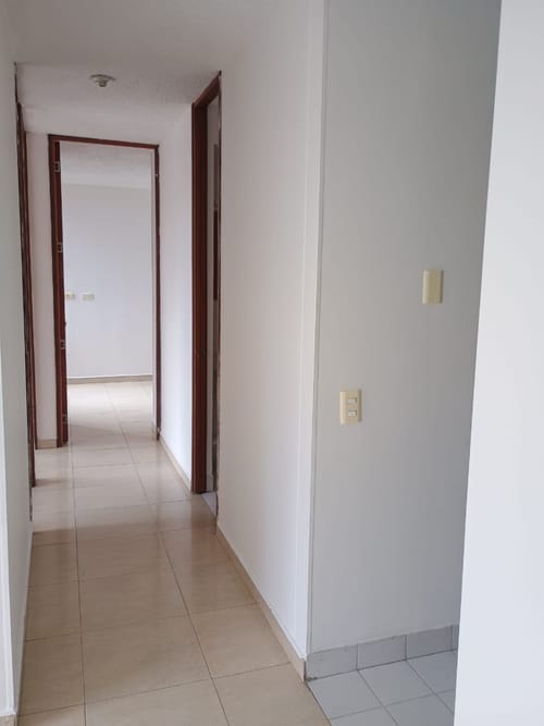 Apartamento de 3 alcobas en arriendo en Fontanar Del Río, Bogotá, 45 m² · foto 4 de 15