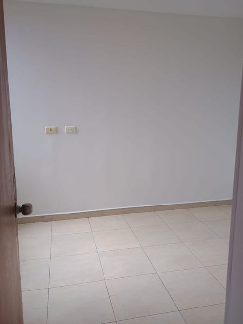 Apartamento de 3 alcobas en arriendo en Fontanar Del Río, Bogotá, 45 m² · foto 12 de 15