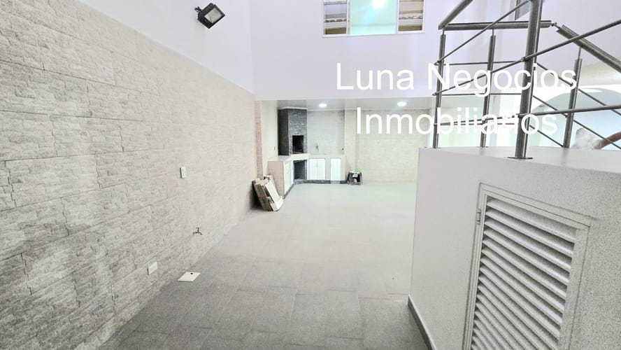 Casa de 4 alcobas en venta en Quintas Del Cacique, Bucaramanga, 250 m² · foto 10 de 23