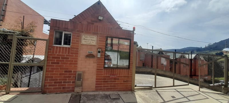Casa de 3 alcobas en arriendo en Alto De La Virgen, La Calera, 91 m² · foto 2 de 20