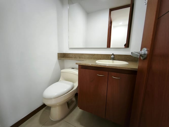 Apartamento de 4 alcobas en venta en Los Balsos, Medellín, 137 m² · foto 14 de 20