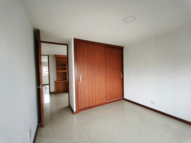 Apartamento de 4 alcobas en venta en Los Balsos, Medellín, 137 m² · foto 11 de 20