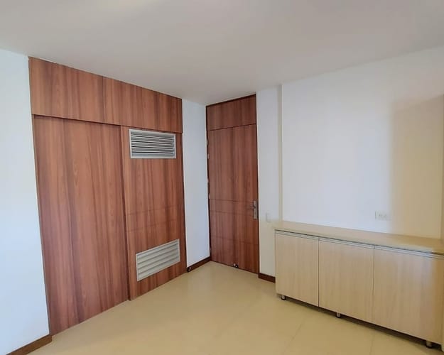 Apartamento de 3 alcobas en venta en Las Brujas, Envigado, 92 m² · foto 16 de 24