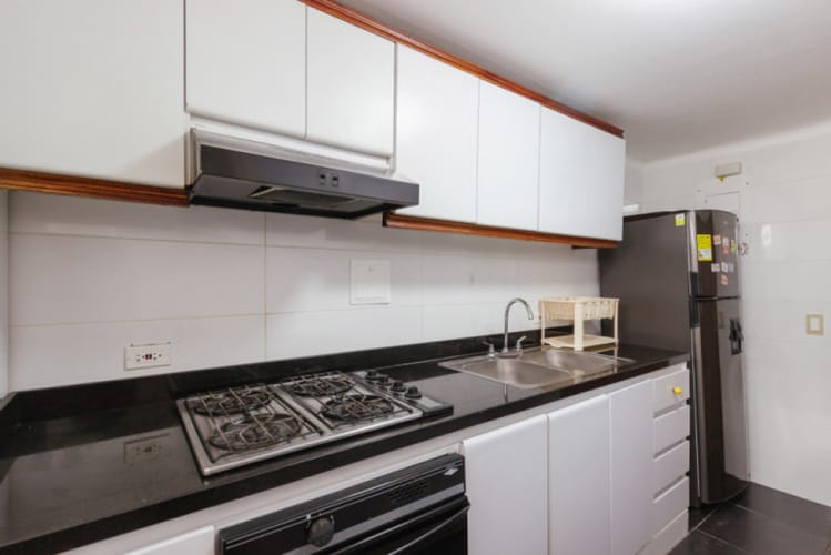 Apartamento de 3 alcobas en venta en Bavaria, Santa Marta, 115 m² · foto 7 de 21