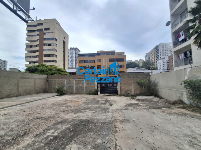 Lote en arriendo en Altos Del Prado, Barranquilla, 711 m² · foto 2 de 10
