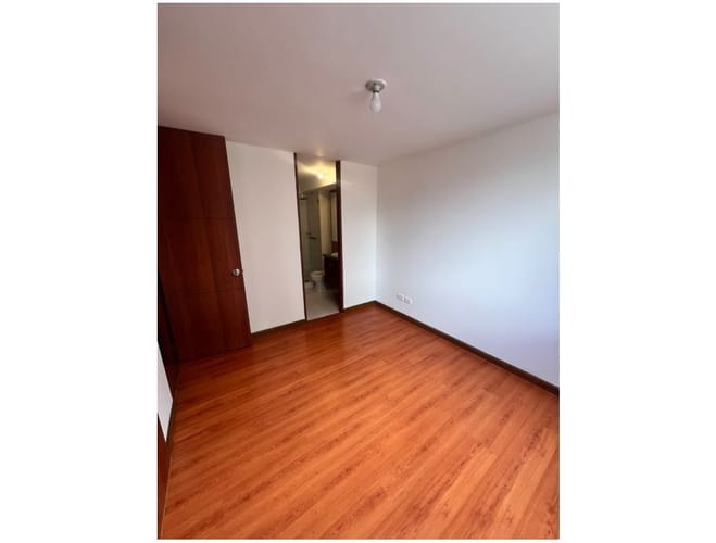 Apartamento de 3 alcobas en venta en Cantalejo, Bogotá, 69 m² · foto 7 de 10