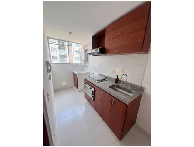 Apartamento de 3 alcobas en venta en Cantalejo, Bogotá, 69 m² · foto 4 de 10
