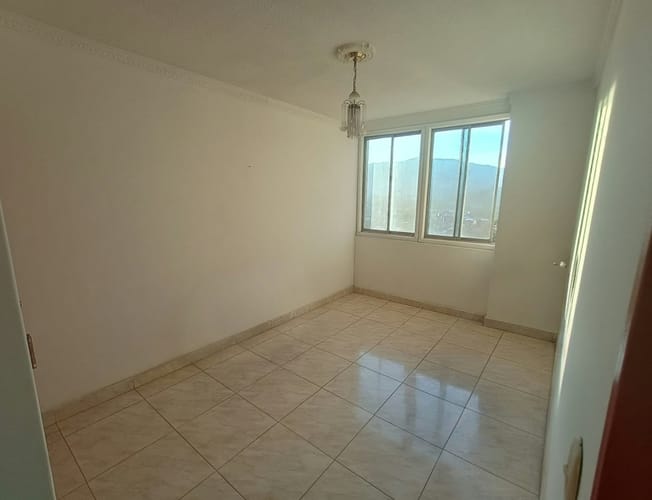 Apartamento de 3 alcobas en venta en El Pinal, Medellín, 144 m² · foto 9 de 23