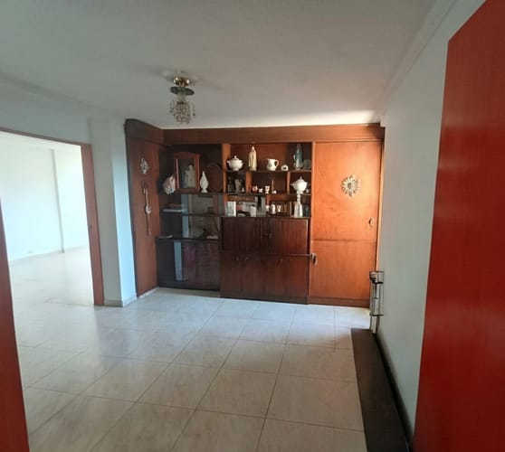 Apartamento de 3 alcobas en venta en El Pinal, Medellín, 144 m² · foto 11 de 23