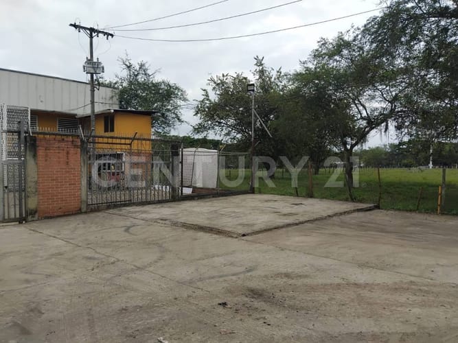 Bodega en arriendo en La Viga, Jamundí, 1430 m² · foto 6 de 10