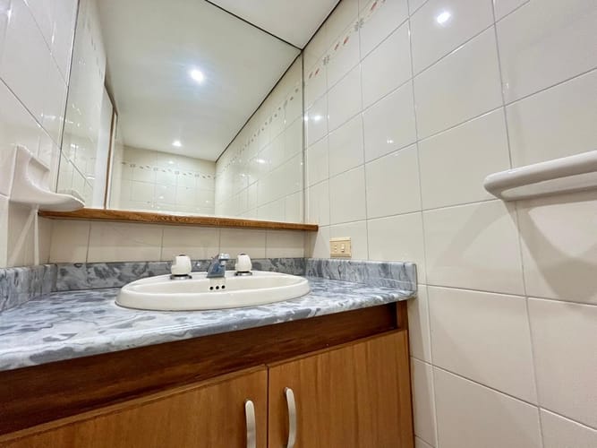 Apartamento de 3 alcobas en venta en El Poblado, Medellín, 137 m² · foto 3 de 19