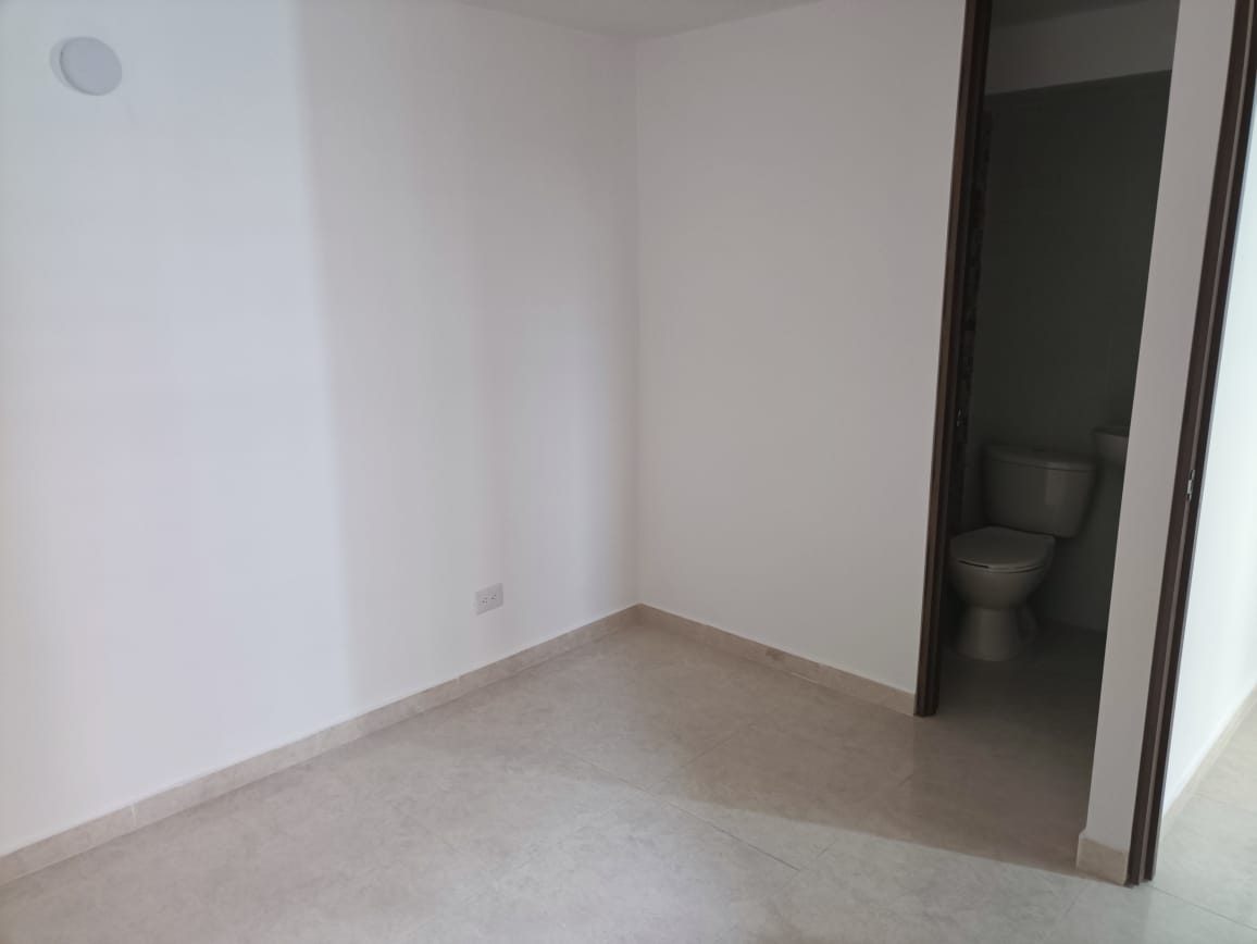 Apartamento en venta en Fontibon, Bogotá · foto 4 de 12