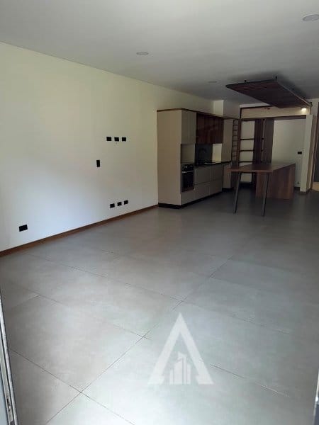 Apartamento de 1 alcoba en arriendo en Los Naranjos, Medellín, 87 m² · foto 6 de 24