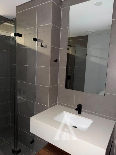 Apartamento de 1 alcoba en arriendo en Los Naranjos, Medellín, 87 m² · foto 11 de 24