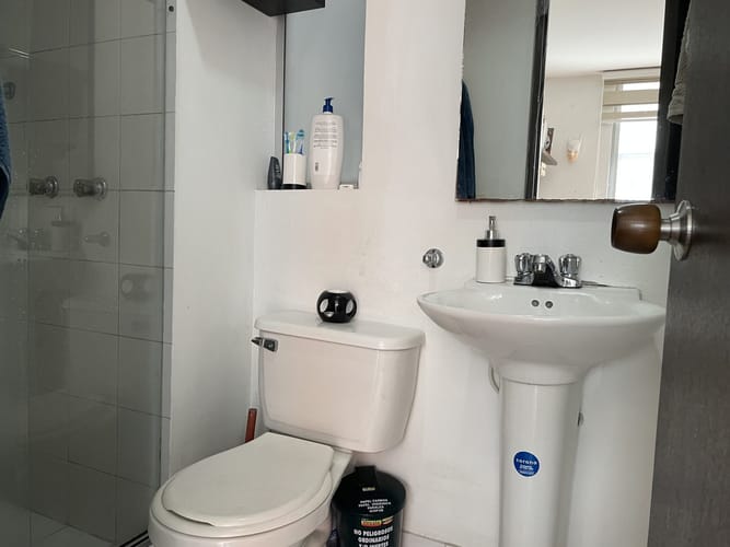 Apartaestudio en venta en Santa Rosita, Bogotá, 32 m² · foto 5 de 13