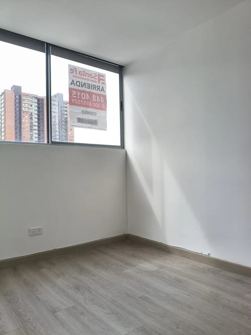 Apartamento de 3 alcobas en arriendo en Niquia, Bello, 80 m² · foto 10 de 10