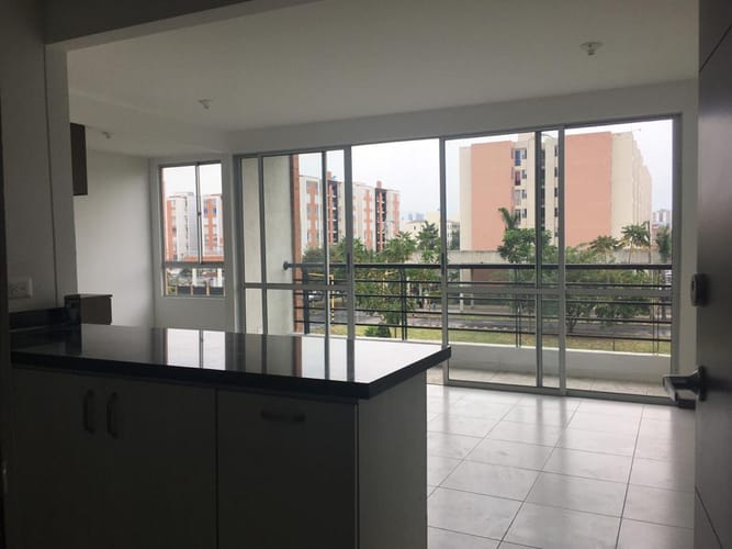 Apartamento de 2 alcobas en arriendo en Valle Del Lili, Cali, 65 m² · foto 2 de 24