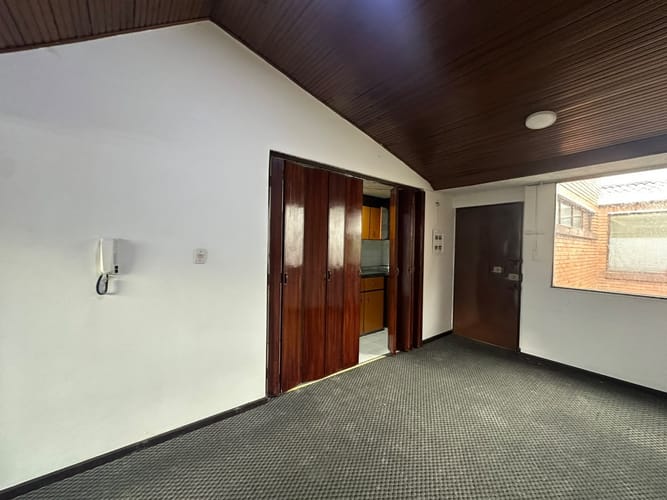Apartamento de 1 alcoba en venta en Alfonso Lopez, Bogotá, 40 m² · foto 6 de 24