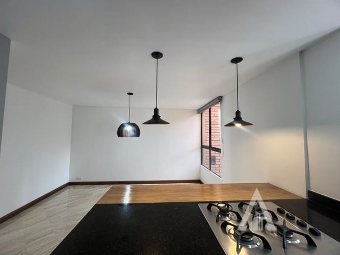 Apartamento de 3 alcobas en arriendo en La Florida, Medellín, 155 m² · foto 4 de 24